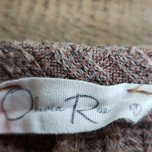 Knit 3/4 sleeve top - Picture 2 of 3